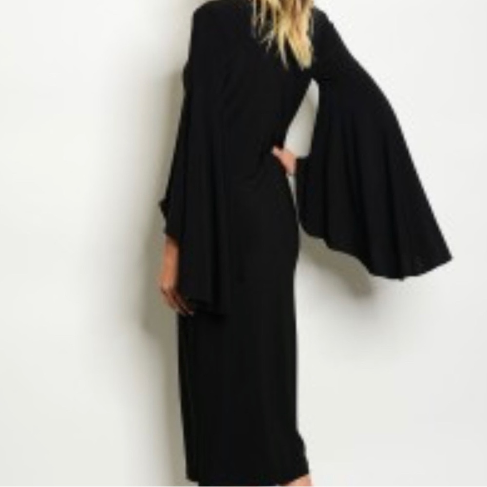 Mystic Long black Dress - Picture 2 of 6
